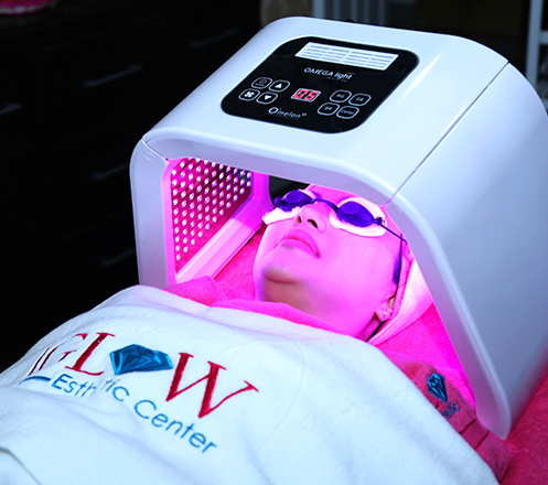 iGLOW Esthetic Center (Facial Whitening)