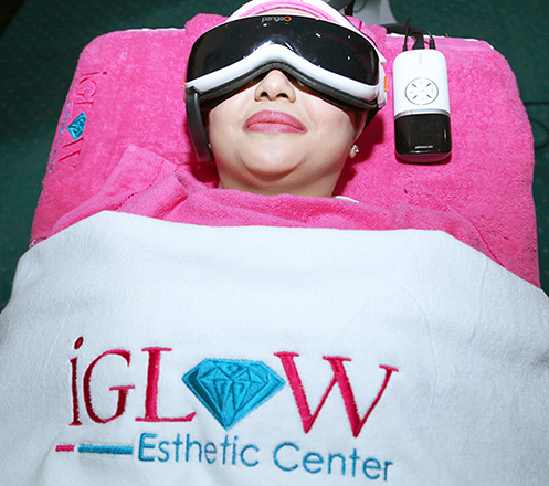 iGLOW Esthetic Center (Facial Anti Acne)