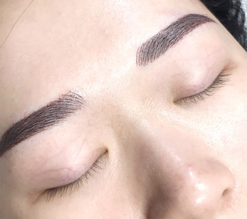 Treatment Kecantikan dari Pin-Up Brow