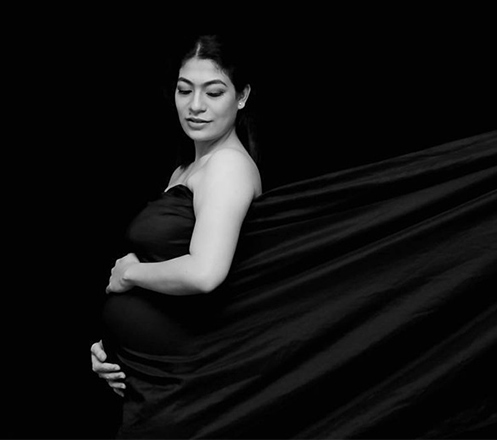 Maternity + Make Up Home Visit Package Chocolate Photography